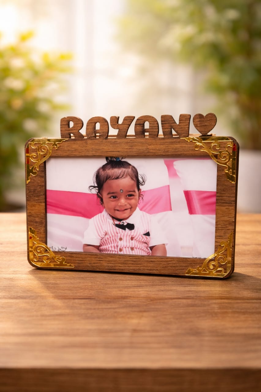 Personalised Wooden Money Bank with Your Name And Your Photo – Piggy Bank for Kids & Adults, Wooden Mini Bank, Money Saver, Wooden Coin Box with Numbers